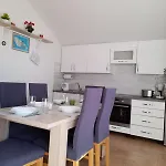 Ivo I Kata Apartamento Vir