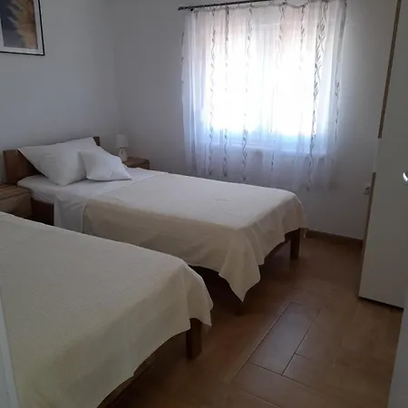 Apartment Ivo I Kata *